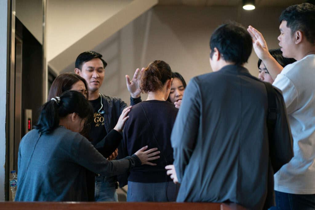 Hello World Featured Image